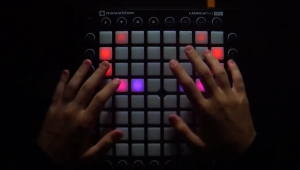 Alan Walker – Darkside (feat. Au_Ra and Tomine Harket)